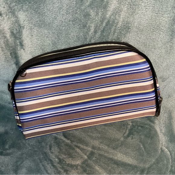 Kate Spade New York Pocketbook & Bag - Picture 6 of 9